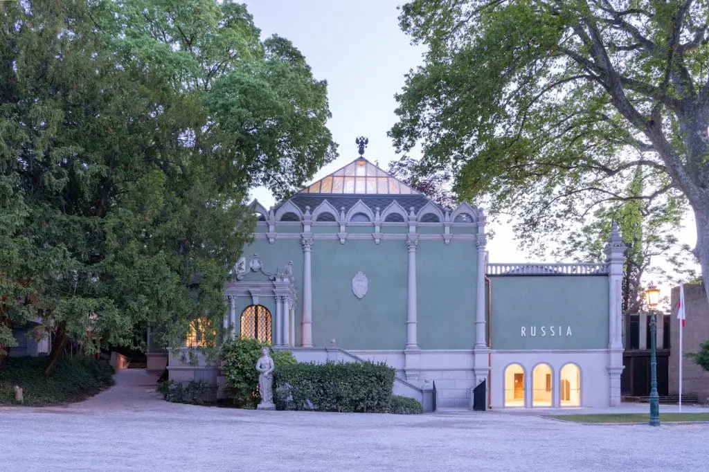 Open, Russian Pavilion at the 17th Venice Architecture Biennale.