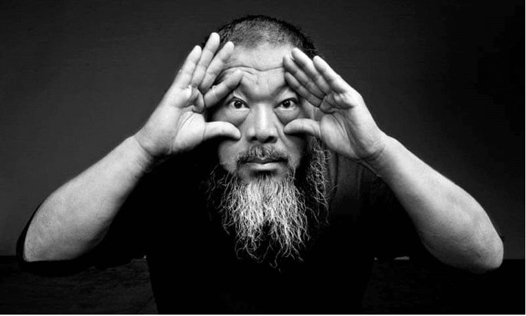 Palazzo Fava di Bologna ospita la mostra AI WEIWEI. Who am I?, lungo evento aperto al pubblico fino al 4 maggio 2025